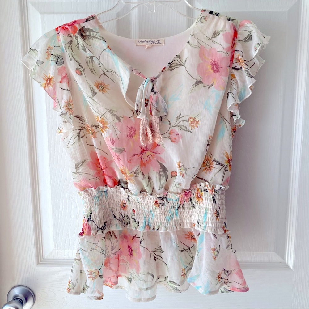 Indulge Floral Blouse Top Size M Cream Pink Green